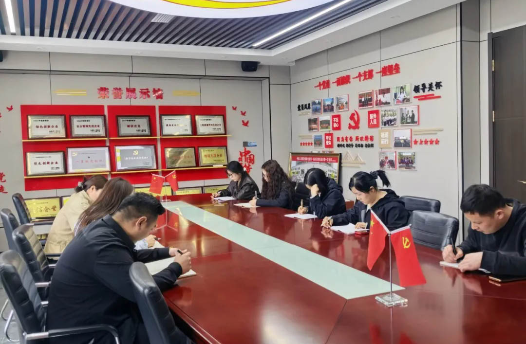 1775790607136989.jpg 640.webp (1).jpg